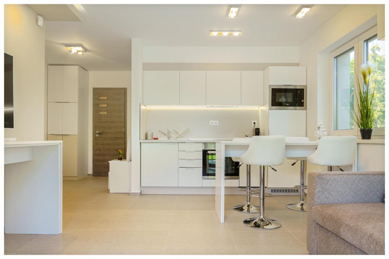 Kenese Regatta Apartman Balatonkenese Exterior foto